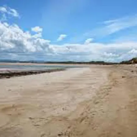 Holiday Village Superb Three Bedroom